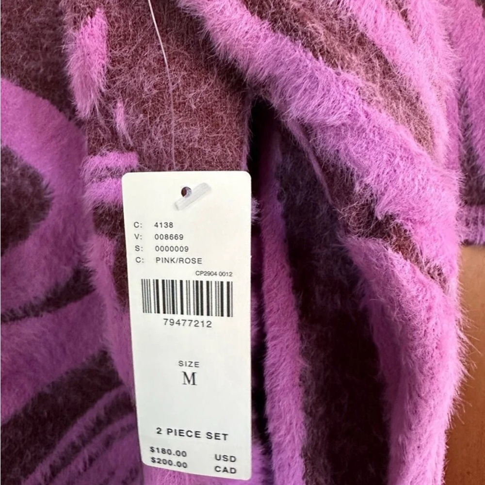 Anthropologie 2-piece Sweater & Mini Skirt Set. NWT. Medium. Sooo soft! - Picture 8 of 9